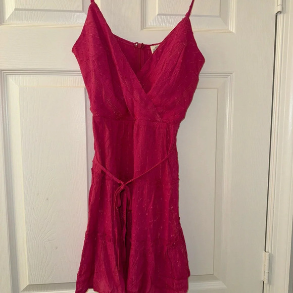Francesca’s Pink Linen Dress! - Picture 2 of 7